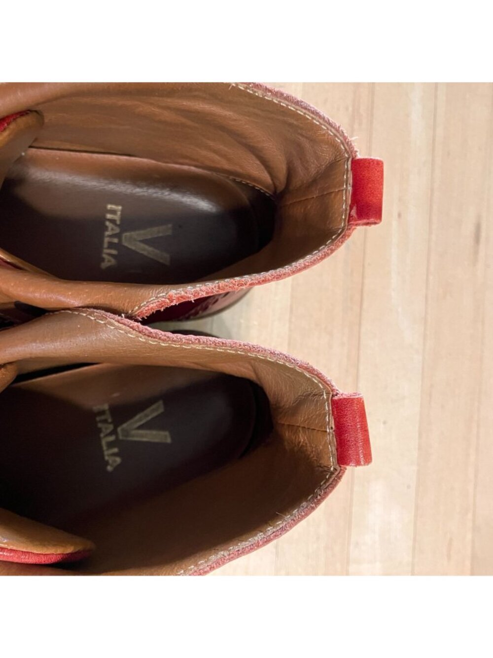 V Italia Womens Burnished Leather Poland Ankle Boots Size 36 EU 6 US Red AN EXC - Picture 4 of 13